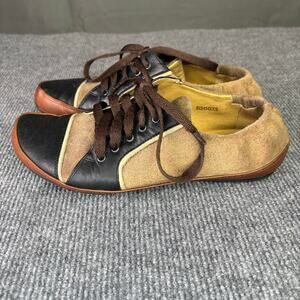 John Fluevog Shoes Women’s 6 Desires Tutor Leather Suede Discontinued Tan Brown